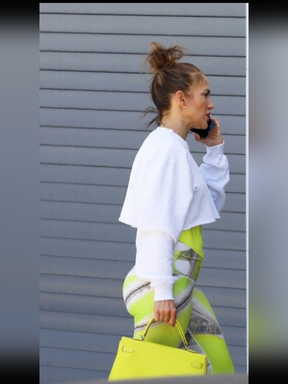 ✨As Seen On Jlo 🧩🪅🪁●●● Niyama Sol Neon Flatter Barefoot Leggings XS Like New